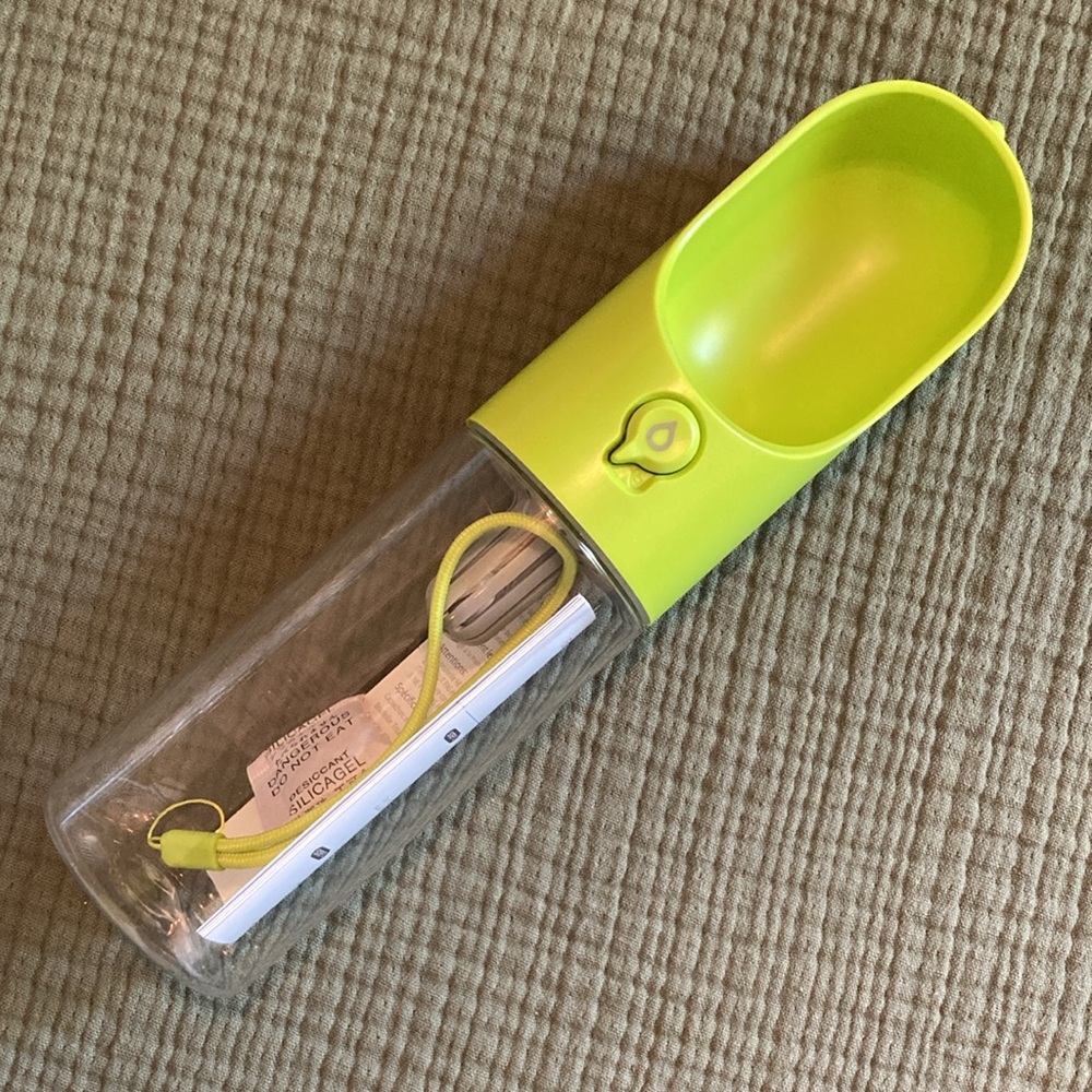 NWT pet travel water bottle